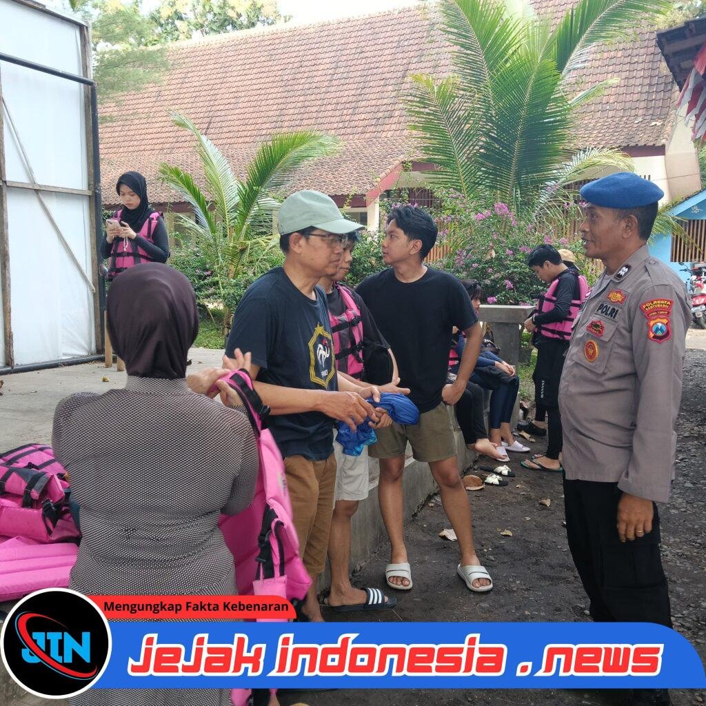 Satpolairud Polresta Banyuwangi Giat Patroli Di Kawasan Wisata Green Watu Dodol
