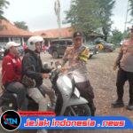 Kapolsek Cikande AKP Fredo Leonard Monitoring Kepulangan Buruh dari Jakarta Usai Ikuti Mayday