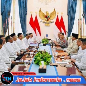 Presiden Prabowo Terima Laporan KPRP: Kedudukan Polri Tetap di Bawah Presiden, Kewenangan Kompolnas Diperkuat