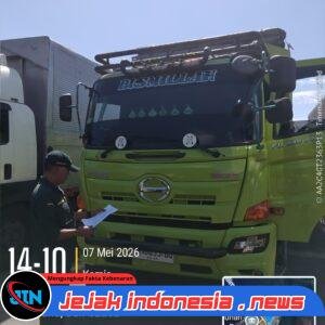 Diduga Pakai Dokumen Palsu, Truk Muat 25 Ekor Sapi Dicegat di Pelabuhan Gilimanuk!