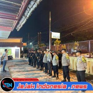 Patroli Skala Besar Brimob Polda Sumut Sisir Belawan, Sajam hingga Miras Diamankan