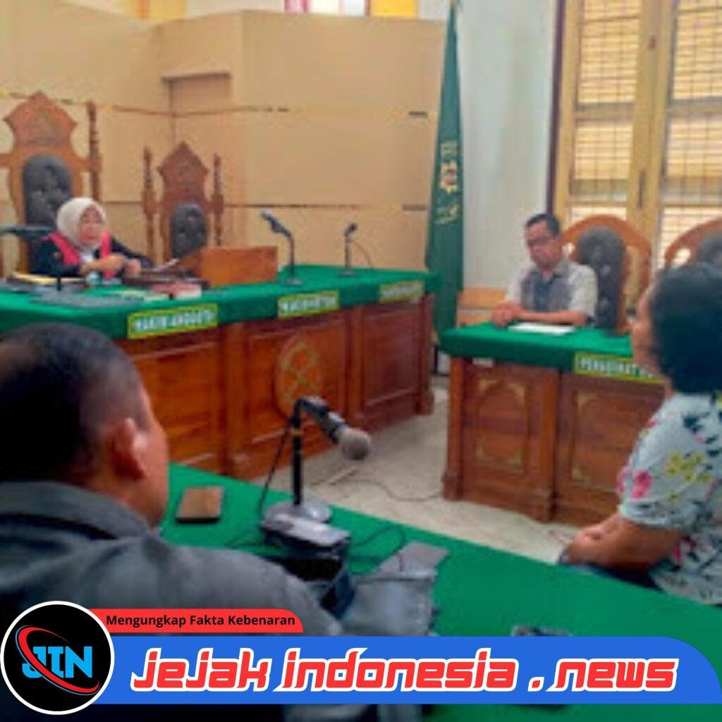 Viral!!! Majelis Hakim PN Medan Dimita Tetapkan Putri Mutiara Sebagai Terduga Saksi Palsu di Sidang Prapid Kasus Wartawan Yang Disuruh Polisi Nangkap Maling Masuk Penjara
