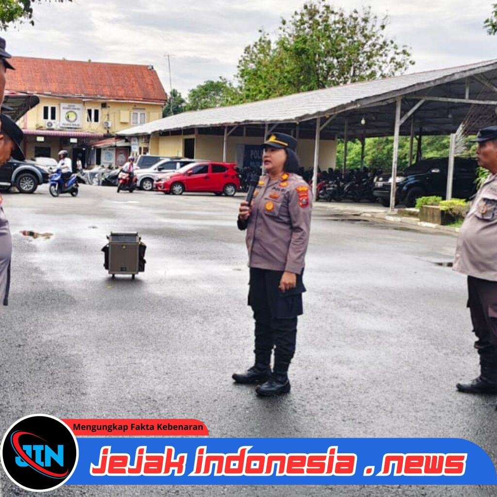 Apel Gabungan Sat Binmas Polres Binjai: Kapolres Tekankan Peran Aktif Bhabinkamtibmas Jaga Keamanan Warga