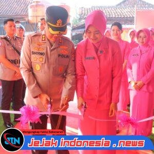Tumbuhkan Minat Baca Anak Sejak Dini, Kapolres Pandeglang Resmikan Taman Baca Bhayangkari