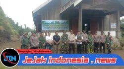 Sinergitas Tanpa Batas, Personel Polres Raja Ampat Ikuti Karya Bakti Serentak HUT Korem 181/PVT