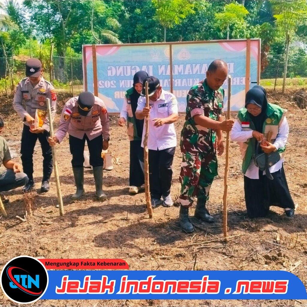 *Tanam Jagung Serentak Kuartal I Tahun 2026, Polsek Peureulak Timur Dukung Ketahanan Pangan*