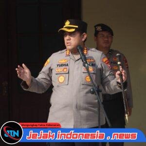 Kapolresta Serang Kota Pimpin Apel Siaga Personel dalam rangka pengaman libur panjang Peringatan Kenaikan Isa Almasih