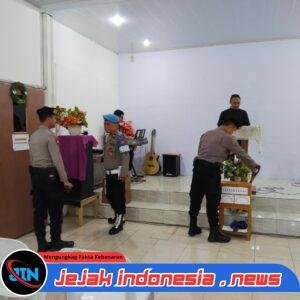 Satpamobvit Polres Pandeglang Gelar Pengamanan Ibadah Kenaikan Isa Al-Masih di Karang Tanjung