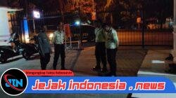Bripka Agustoni Patroli ke Kampus Untirta, Sapa Satpam dan Perkuat Pengamanan Lewat Himbauan Kamtibmas
