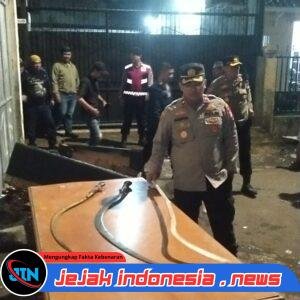 *Patroli KRYD Polsek Kebon Jeruk Bersama 3 Pilar Berhasil Amankan Sajam dan Tembakau Sintetis*