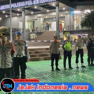 *Polres Metro Jakarta Barat Gelar Patroli Skala Sedang Bersama 3 Pilar Antisipasi Gangguan Kamtibmas*