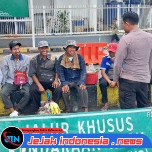 Personel Samapta Kskp Merak Polres Cilegon Polda Banten Laksanakan Patroli Dialogis