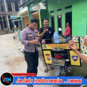 Lewat Kendaraan Warbinling, Kanit Provost Aipda Bambang & Briptu Alang Perkuat Sinergi Warga Dan Serap Informasi Kamtibmas 