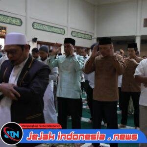 Polda Banten Gelar Sholat Idul Adha 1447 H di Masjid Baiturrahman