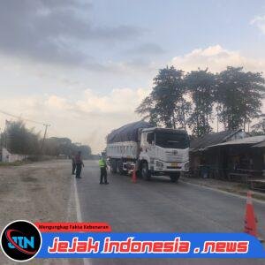 Polres Serang Bersama Dishub Tertibkan Truk Tambang Sumbu 3 (ODOL) yang Melanggar Jam Operasional