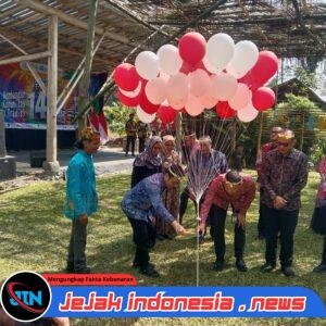 Festival Egrang ke-14 Tanoker Resmi Diluncurkan, Wamen Nezar: Permainan Tradisional Bentuk Mental Anak di Era Digital