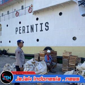 Satpolairud Polresta Banyuwangi Gelar Patroli Dialogis dan Binluh di Pelabuhan Umum Tanjung Wangi