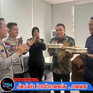 *Momentum HUT ke-26, Polda Banten Kunjungan Silaturahmi ke Radar Banten*