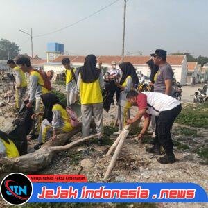 Polsek Mauk Hadir dalam Gerakan Indonesia ASRI Bersama Forkopimcam Kecamatan Mauk
