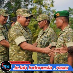 *Wakasad Dampingi Wapang TNI Tinjau Program Strategis Pemerintah di Pandeglang*