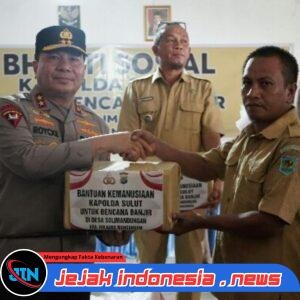 Sentuh Korban Banjir Bandang Bolmong, Kapolda Sulut dan Ketua Bhayangkari Salurkan Bantuan ke Solimandungan 2