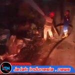 Korsleting Diduga Picu Kebakaran Pohon Beringin di SMK Negeri 1 Glagah, Damkar Banyuwangi Gerak Cepat Padamkan Api