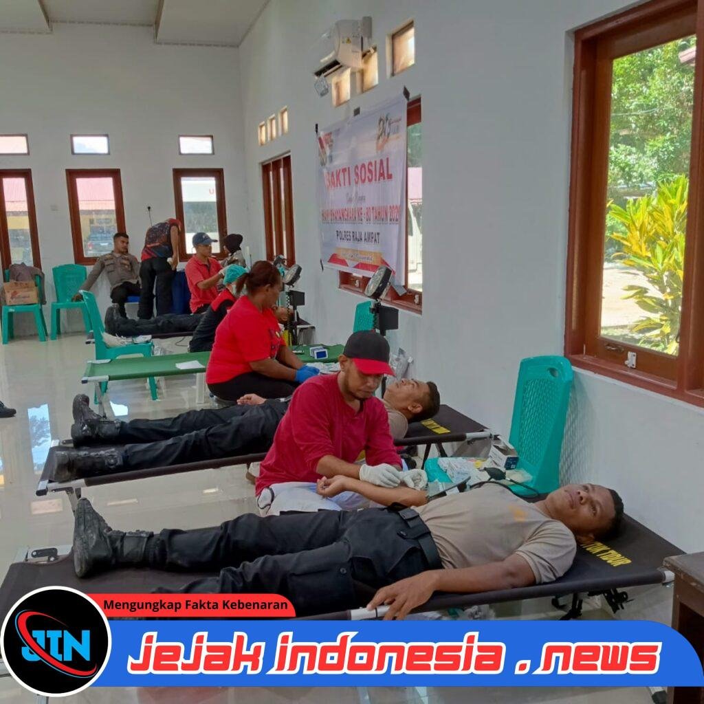 Setetes Darah Bhayangkara, Polres Raja Ampat Gelar Aksi Donor Darah Sambut Hari Bhayangkara ke-80,