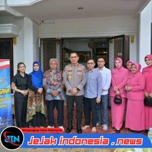 Sambut Hari Bhayangkara ke-80, Kapolda Jambi Pimpin Anjangsana dan Beri Tali Asih ke Purnawirawan