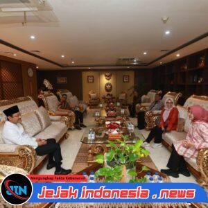 Bertemu Mensos, Bupati Ipuk Laporkan Progres Sekolah Rakyat dan Digitalisasi Perlinsos