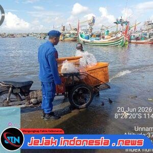 Satpolairud Polresta Banyuwangi Intensifkan Patroli Dialogis, Imbau Nelayan Utamakan Keselamatan Berlayar