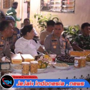 Kapolsek Taman Sari Nobar Piala Dunia Bareng Warga, Bangun Silaturahmi dan Jaga Kamtibmas*