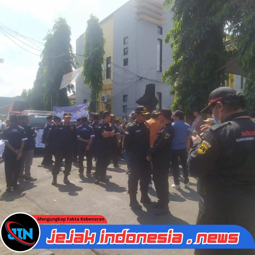 Ketua LSM FPSR Gresik Soroti Aksi Organisasi Luar Daerah, Tekankan Etika dan Mekanisme Pengawasan Anggaran