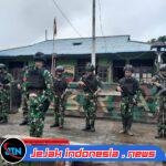 Satgas Yonif 123/Rajawali Perkuat Kemanunggalan TNI-Rakyat, Anjangsana ke Rumah Tokoh Masyarakat Kampung Wonggi