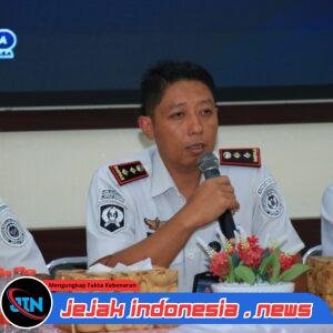 Tegakkan Aturan Tanpa Kompromi, Kalapas Banyuwangi Beri Arahan kepada Pegawai Demi Stabilitas Keamanan Lapas