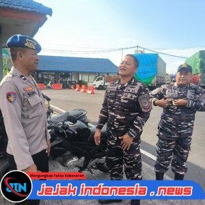 Satpolairud Polresta Banyuwangi Intensifkan Patroli Dialogis di Pelabuhan ASDP Ketapang, Imbau ABK Waspadai Cuaca Ekstrem