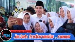 Gus Fawaid Motivasi Pelajar Sumberjambe Kejar Pendidikan Tinggi dan Tunda Pernikahan Dini