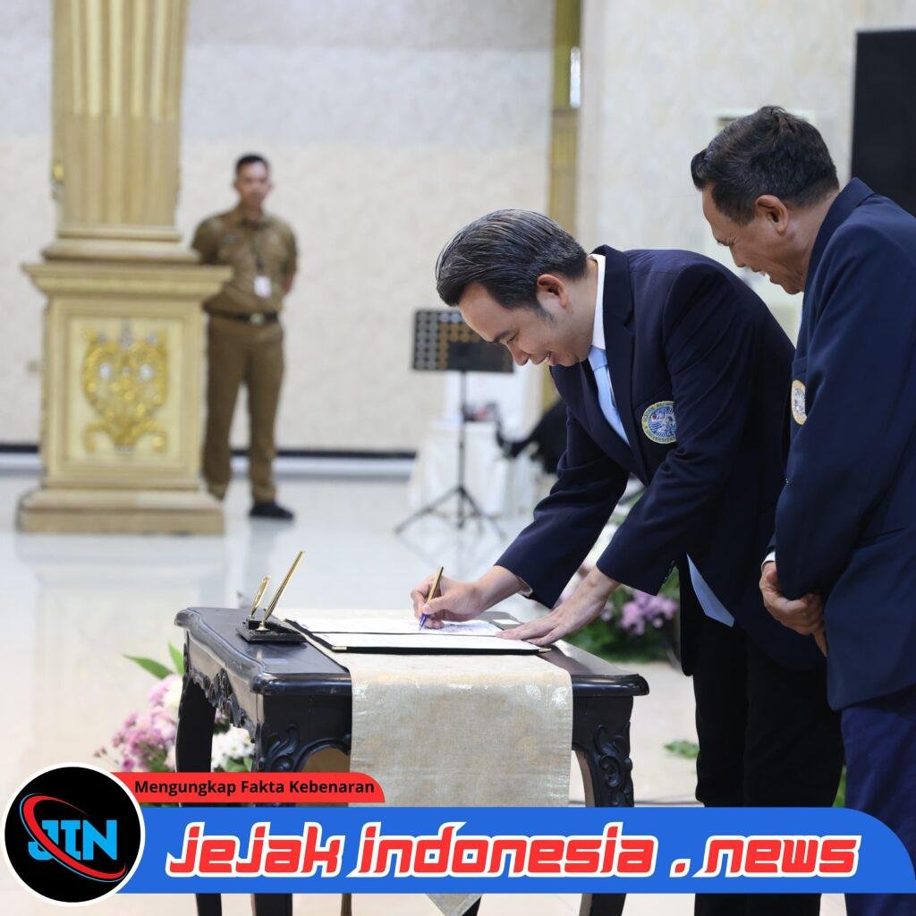 Gus Fawait Tantang Alumni Unair Buktikan Kapasitas, Kemiskinan Jember Jadi Ujian Bersama