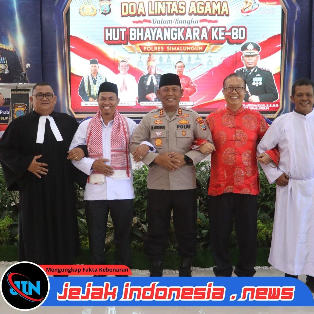 Sambut HUT Bhayangkara ke-80, Polres Simalungun Gelar Doa Bersama Lintas Agama dan Bagikan Sembako untuk Lansia hingga Anak Yatim
