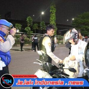 *Antisipasi Kejahatan Jalanan, Polres Metro Jakarta Barat Gelar Patroli Skala Sedang hingga Dini Hari*