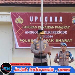 12 Personel Polres Pakpak Bharat Naik Pangkat Setingkat : Tingkatkan Profesionalisme Dalam Melaksanakan Tugas.