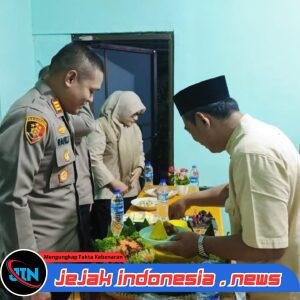 *Bentuk Cinta Masyarakat kepada Polri, Warga RW 06 Duri Kosambi Gelar Tasyakuran Hari Bhayangkara*