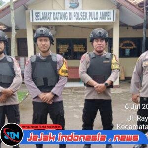 Jaga Kesiapsiagaan, Personil Piket Siaga Laksanakan Sispam Mako Antisipasi Gangguan dari Luar