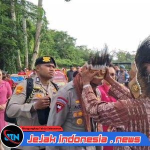 Prosesi Adat dan Pedang Pora Warnai Penyambutan Kapolda Papua Barat Daya Brigjen Pol. Yulius Audie Sonny Latuheru