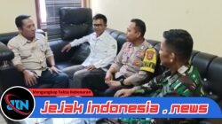 Bhabinkamtibmas  Polsek Puloampel jumpai warganya guna bangun komunikasi yang positif