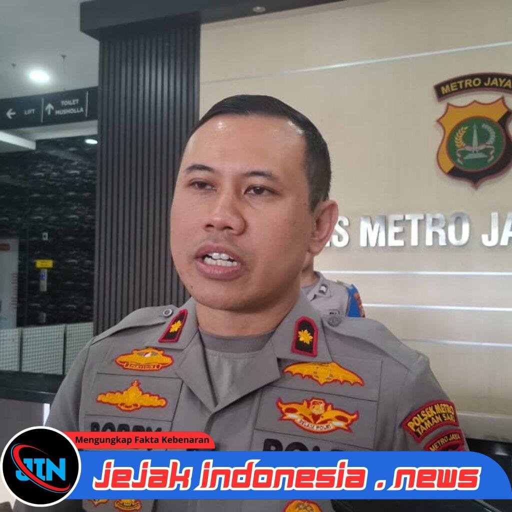 *Jambret Ponsel WN Prancis Tak Berkutik, Polisi Ringkus Pelaku Beberapa Saat Setelah Beraksi, Pelaku Positif Gunakan Sabu*