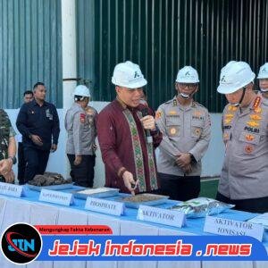 *80 Ton Pupuk Batu Bara Disalurkan ke Petani Riau, Kapolri: Wujud Polri Hadir untuk Masyarakat*