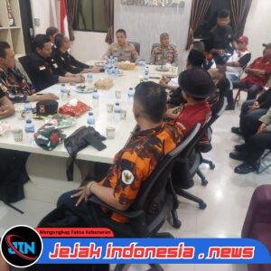 Bangun Kebersamaan dan Jaga Kondusifitas, Kapolsek Cengkareng Perkuat Kolaborasi dengan Ormas se-Kecamatan Cengkareng*