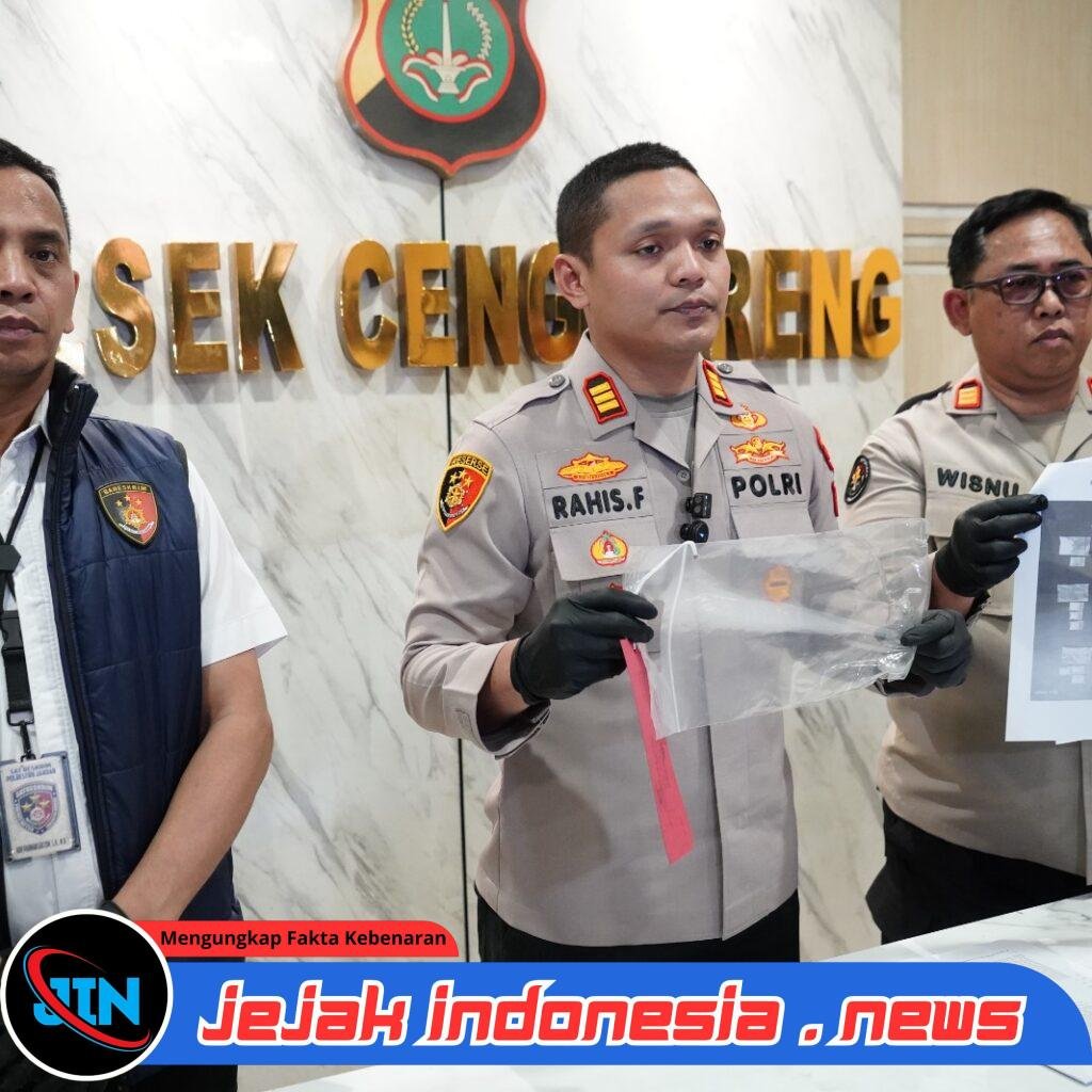 *Polsek Cengkareng Bekuk Pengedar Sabu, Barang Bukti Nyaris 10 Gram Diamankan*