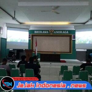 Dini Hari Penuh Semangat, Begini Cara Kodim 0825/Banyuwangi Bangun Kebersamaan Lewat Nobar Final Piala Dunia