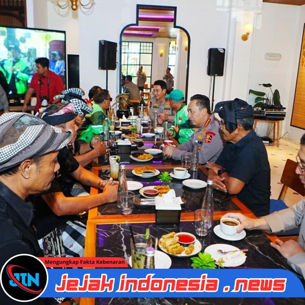 *Polri Perkuat Sabuk Kamtibmas, Pecalang dan Ojol Bersatu Jaga Bali*